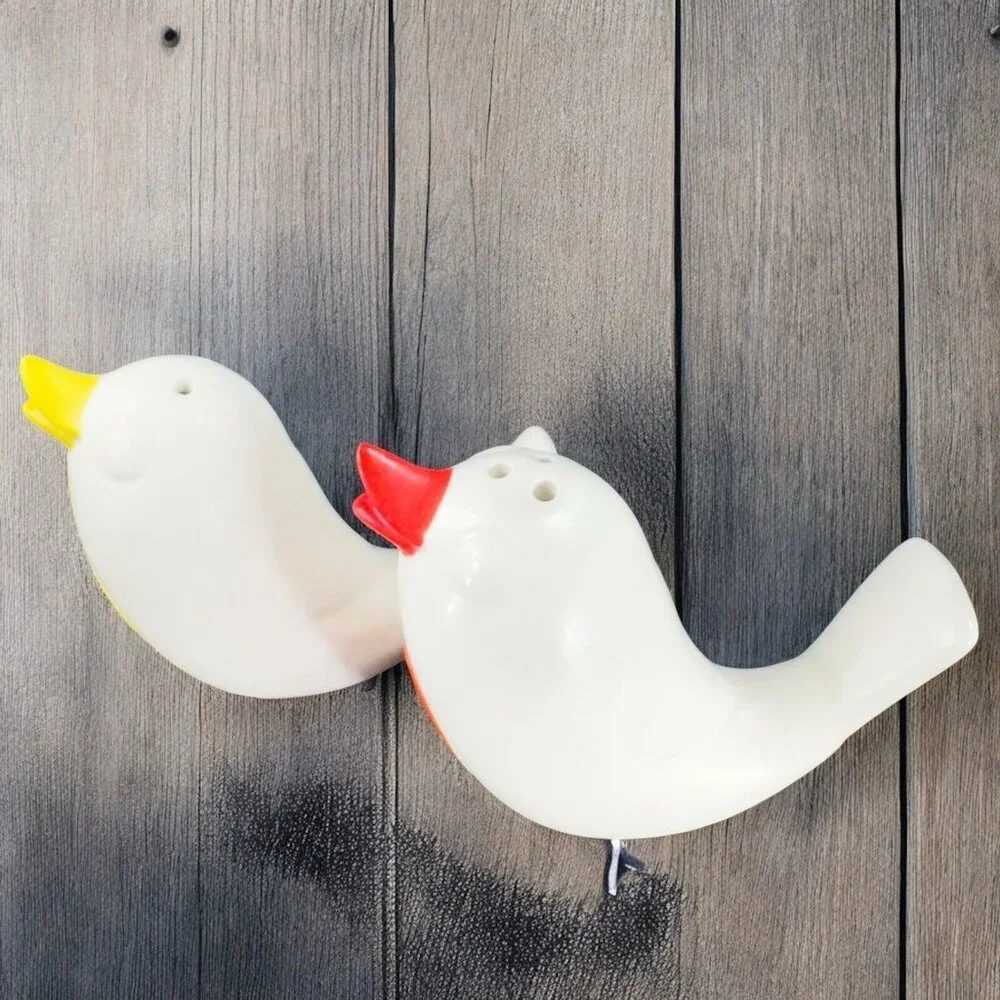 Target Ceramic Bird Salt And‎ Pepper Shaker Set 2 Shakers Red Yellow Painted Set